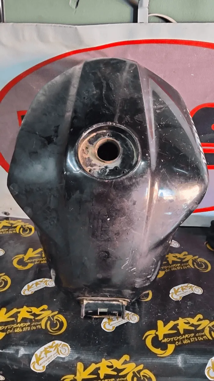 Tanque de gasolina  - 4