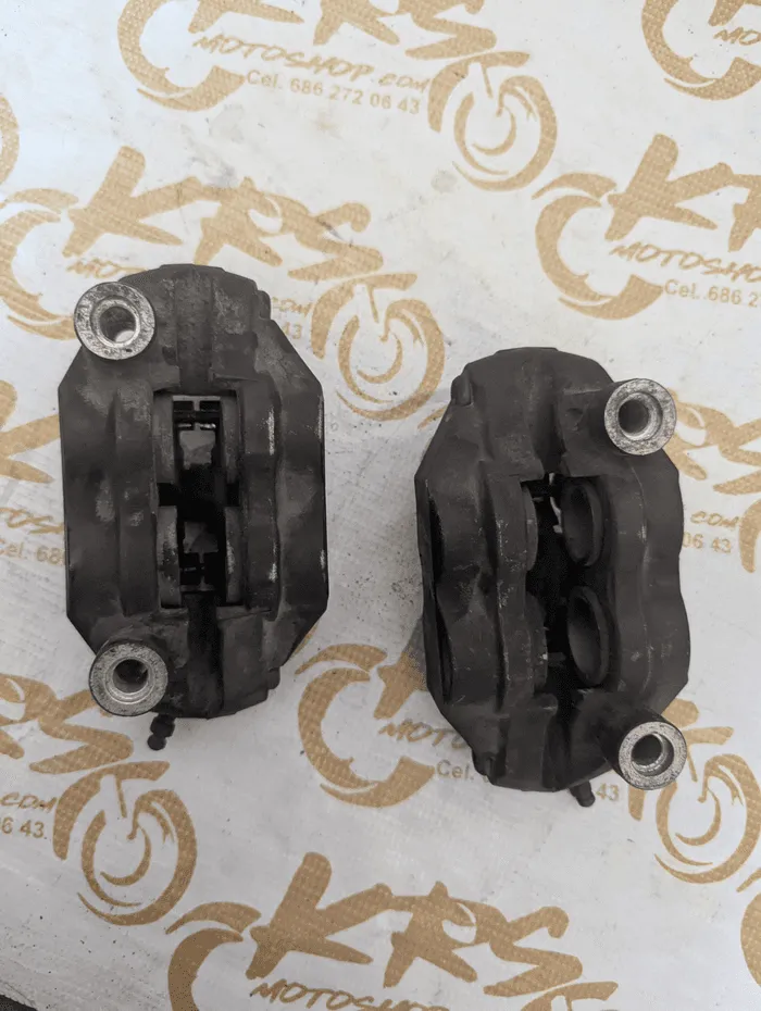 Calipers delanteros  - 2