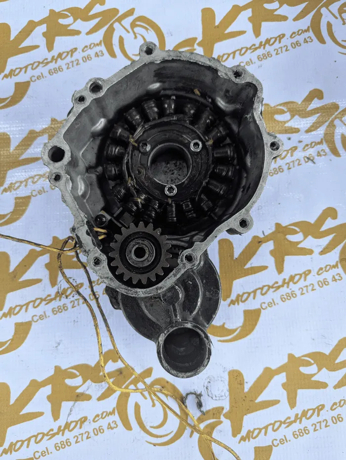 Tapa de estator del motor  - 2