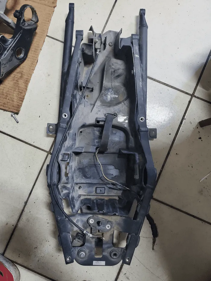 Sub chasis  - 3