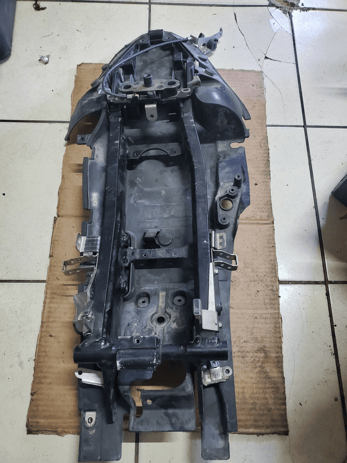 Sub chasis  - 3