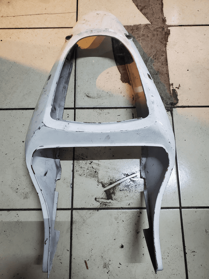 Platico trasero 