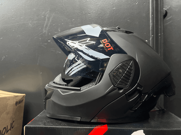 Casco  - 3