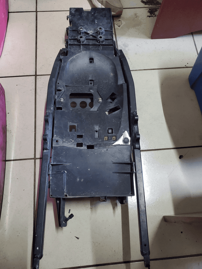 Sub chasis  - 2