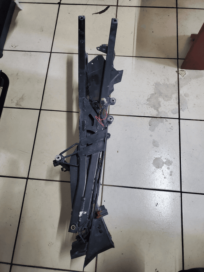 Sub chasis  - 2