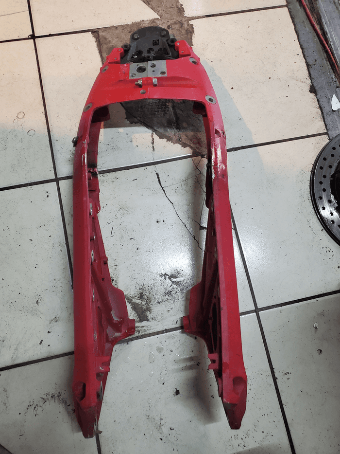 Sub chasis  - 2